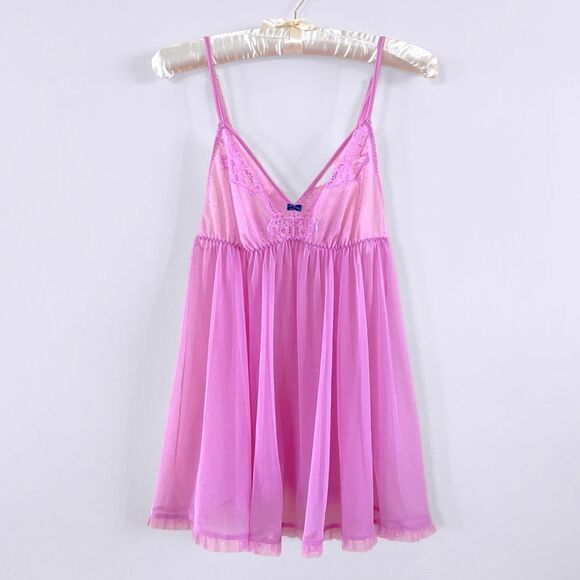 Victoria’s Secret Sheer Lace Babydoll Nightie - Picture 1 of 8